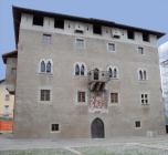 Palazzo assesorile a Cles - esterno